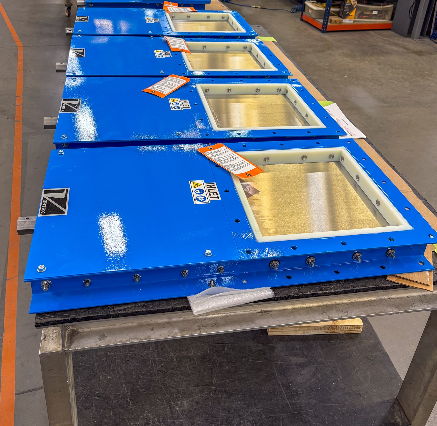 Maintenance Gate Solution Handling Mixed Batch Material | Vortex
